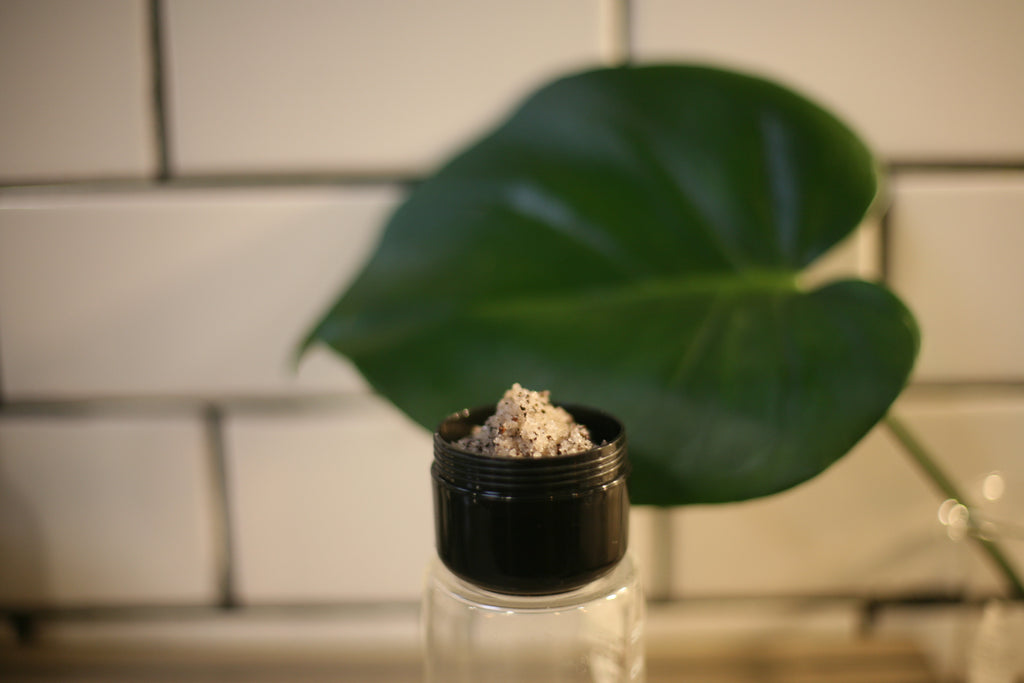 Black Sand Body Scrub WHOLESALE - VISCERA
