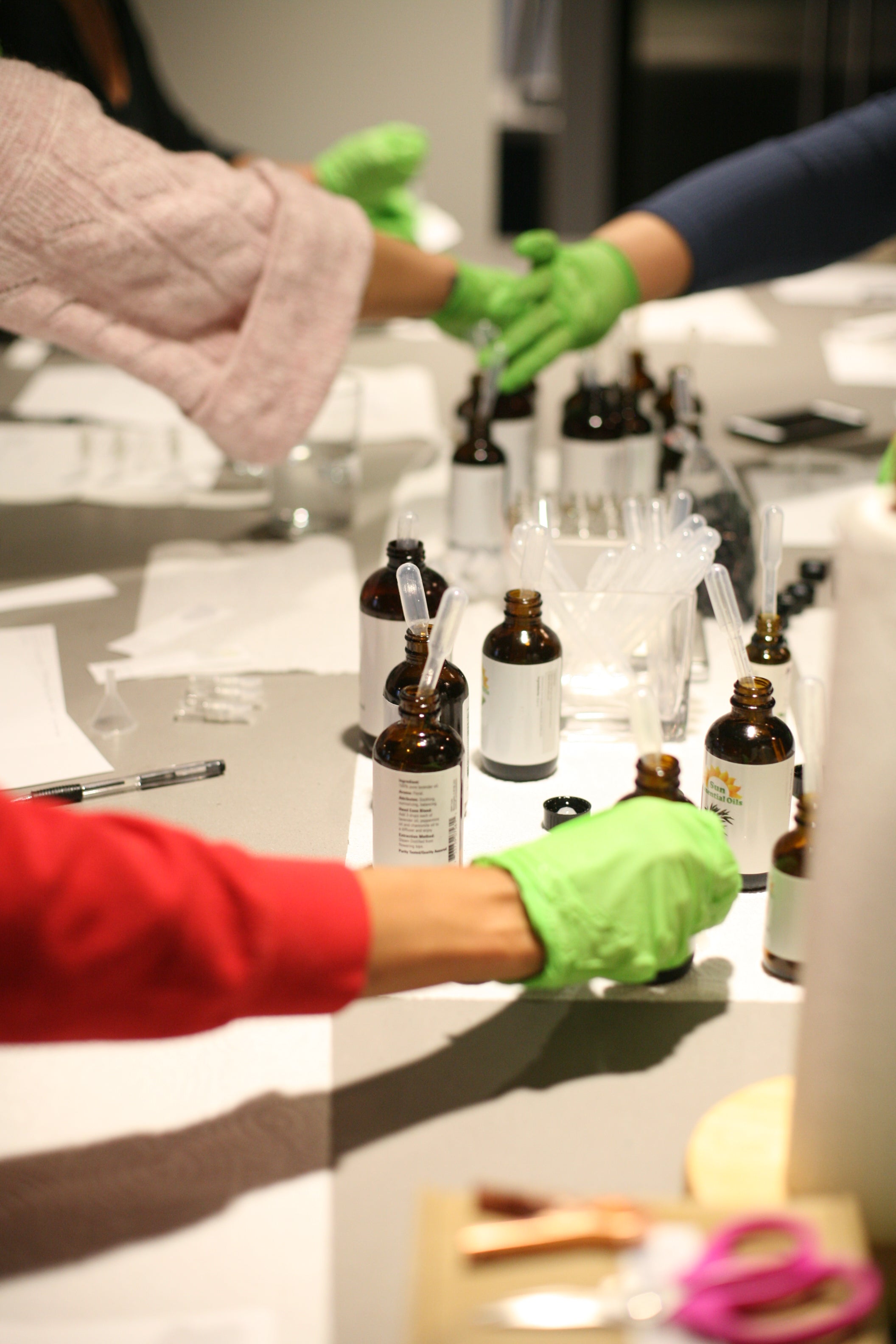 Personalized Fragrance Workshop- Saturday 9/7 2-3:30pm - VISCERA