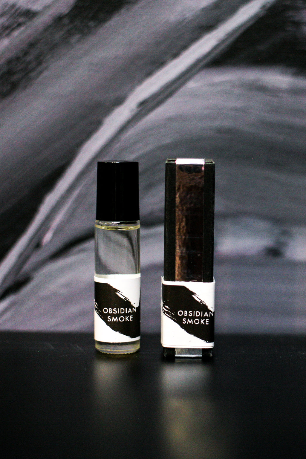 Obsidian Smoke Perfume - VISCERA